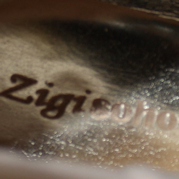 Zigi Soho Denim Western Boots with Silver Accents - Picture 8 of 10